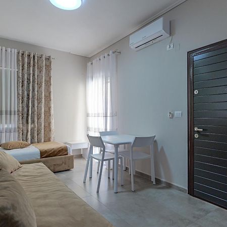 Costa Verde Suites Saranda Buitenkant foto