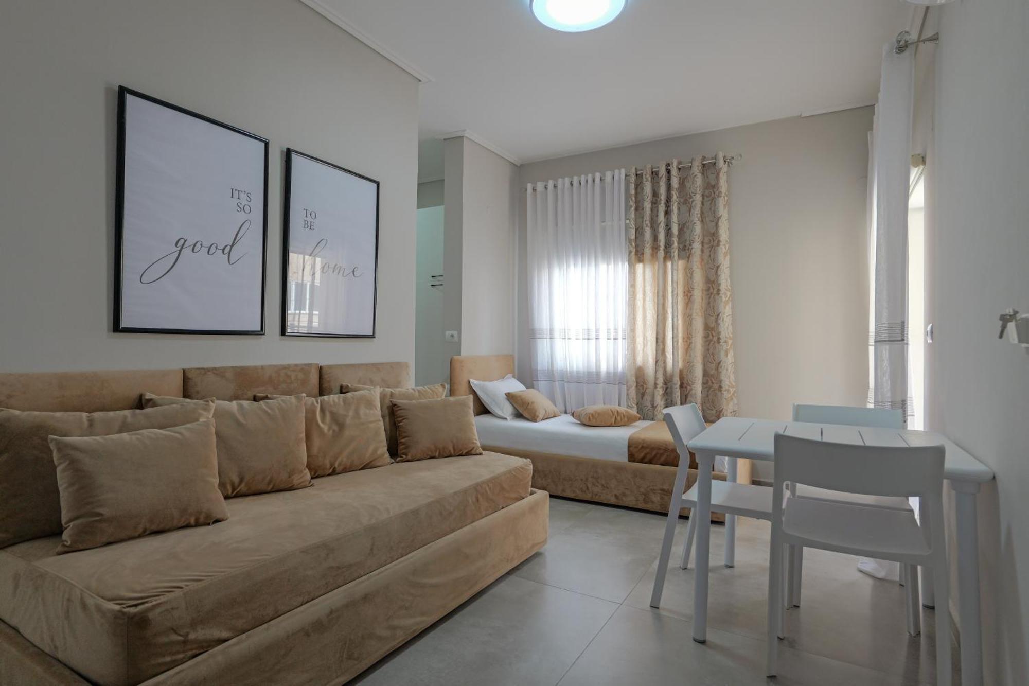 Costa Verde Suites Saranda Buitenkant foto