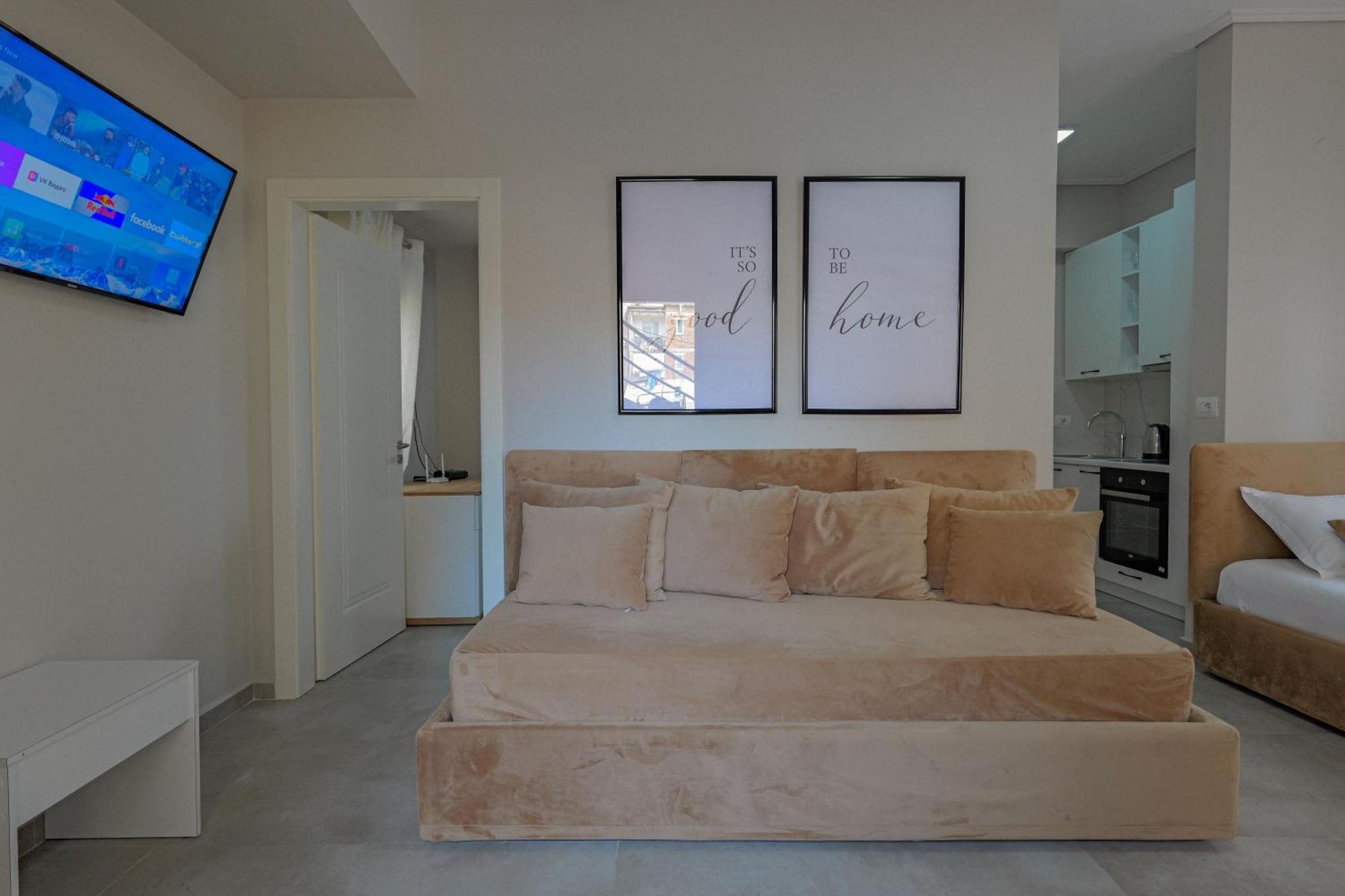 Costa Verde Suites Saranda Buitenkant foto